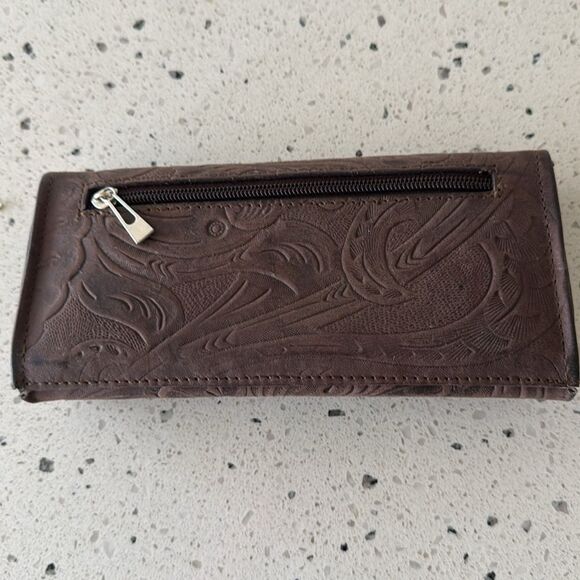 Gorgeous Embossed Brown Leather Wallet Western Cowgirl Made in Mexico NWOT - Picture 2 of 12
